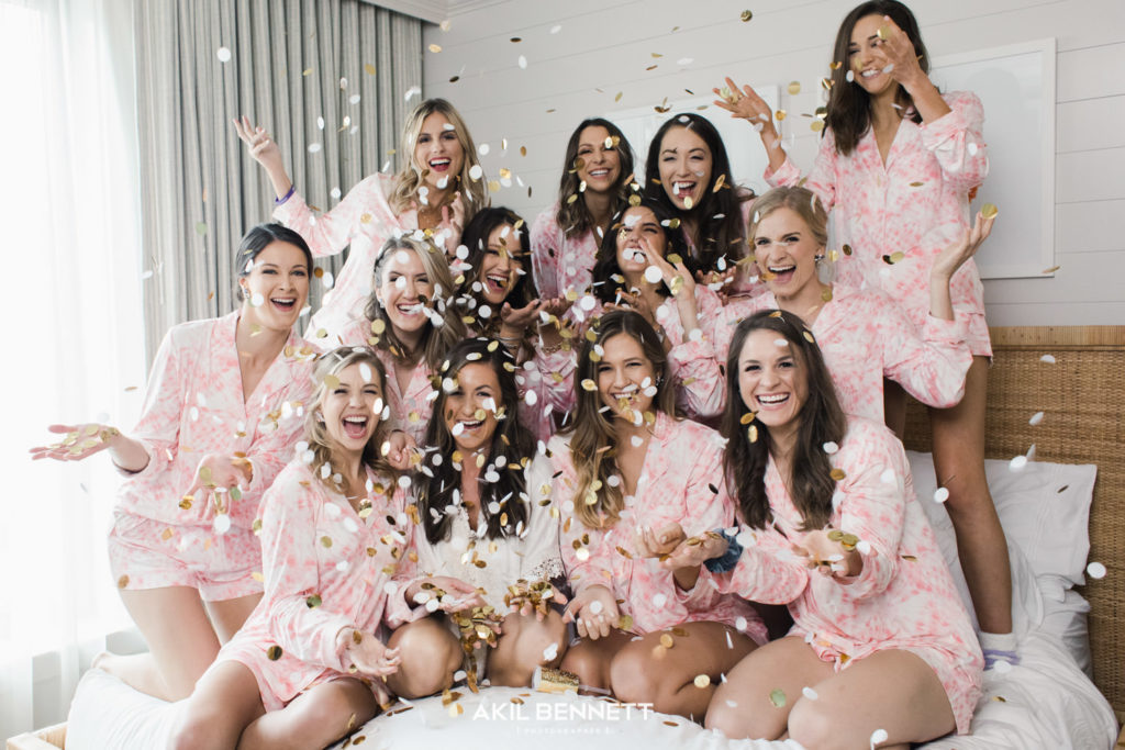 fun bridal party pictures